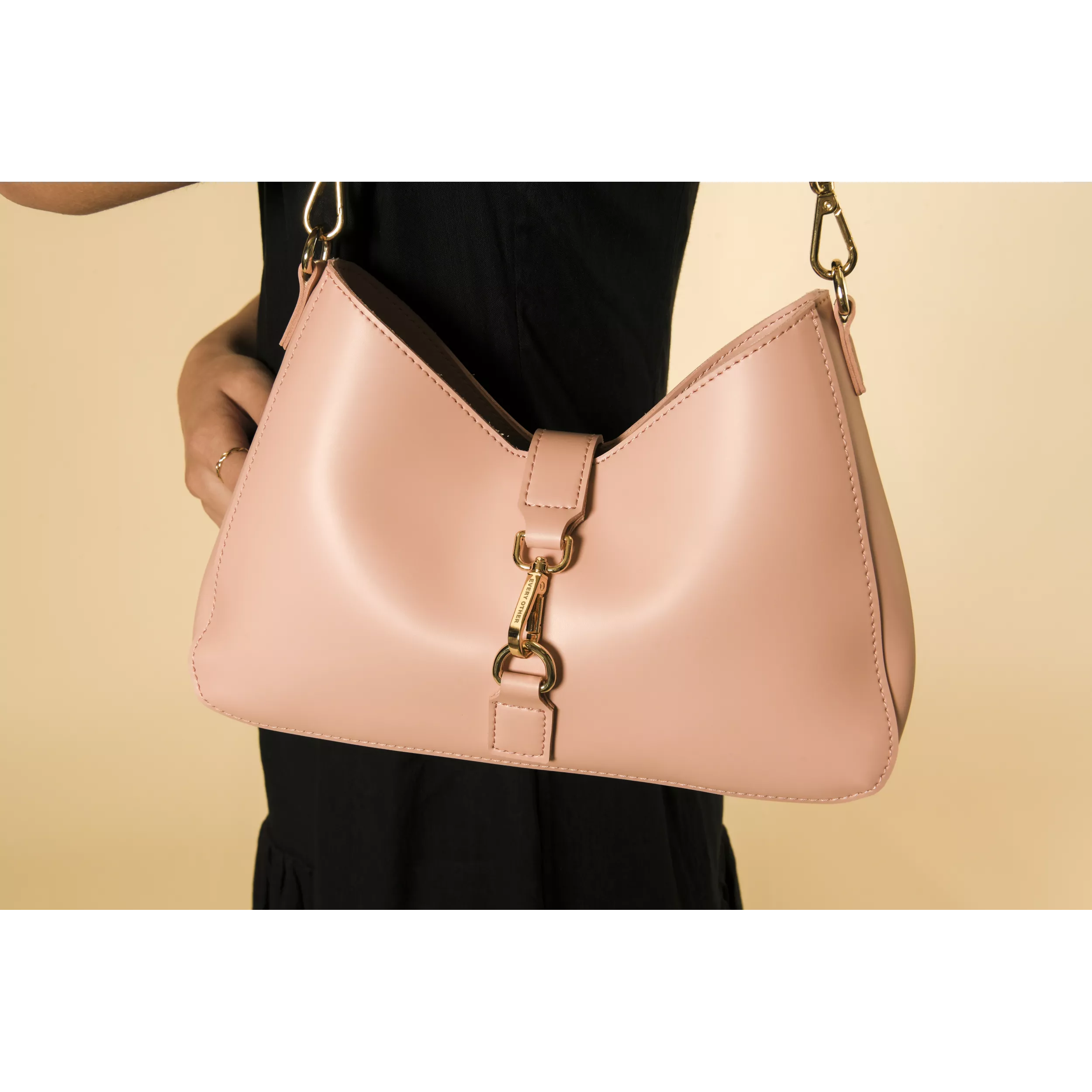 model-(12030-pink-front)-4