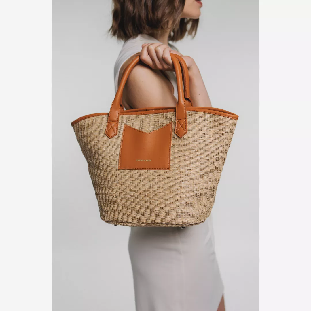 model-(12019-tan-front)-2