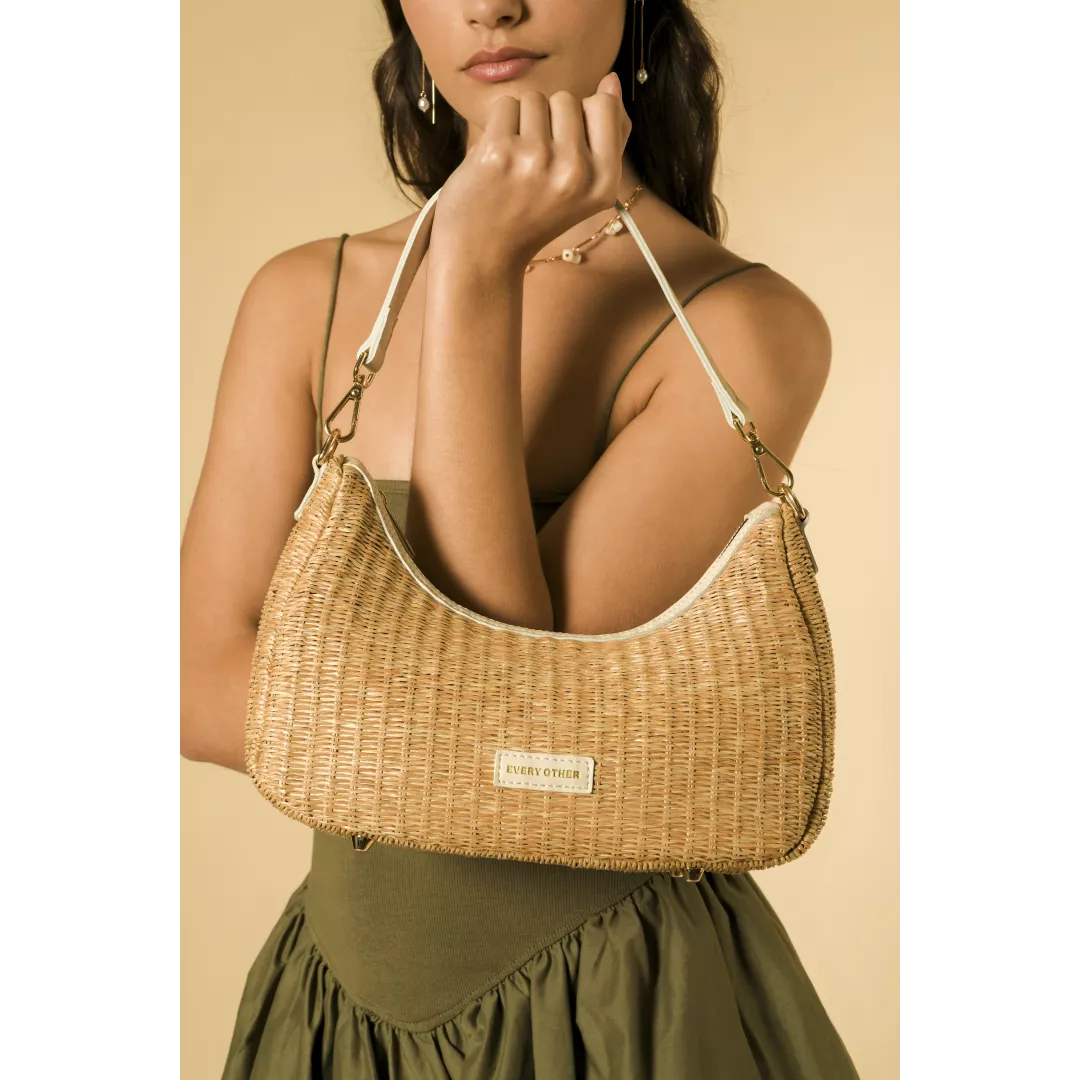 model-(12046-white-front)-3