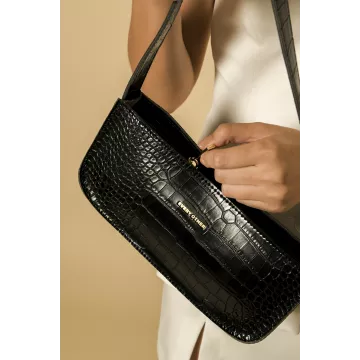 model-(12058-black-detail)-1