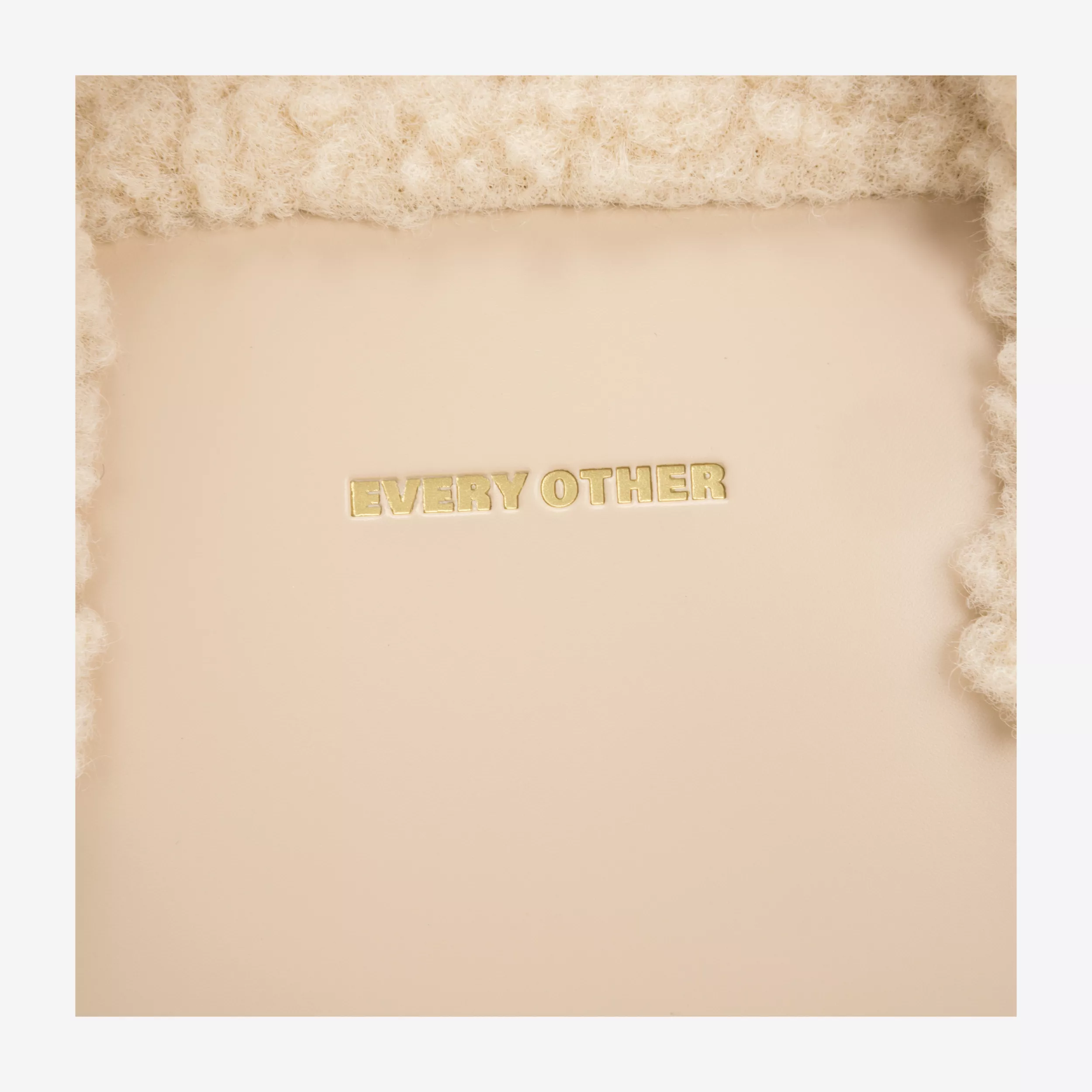 12075-offwhite-detail