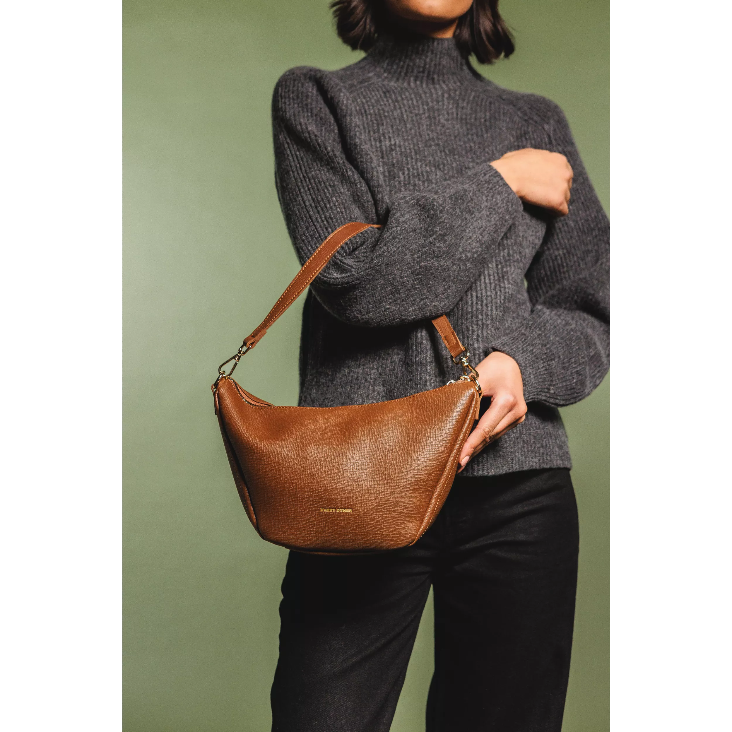 model-(12092-brown-front)-2