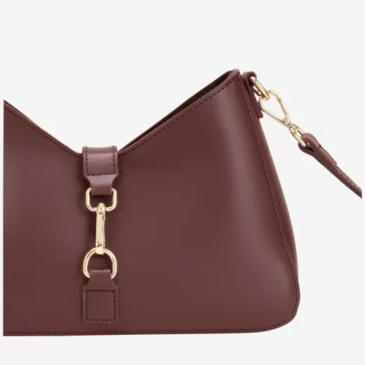 12030-black-front Model