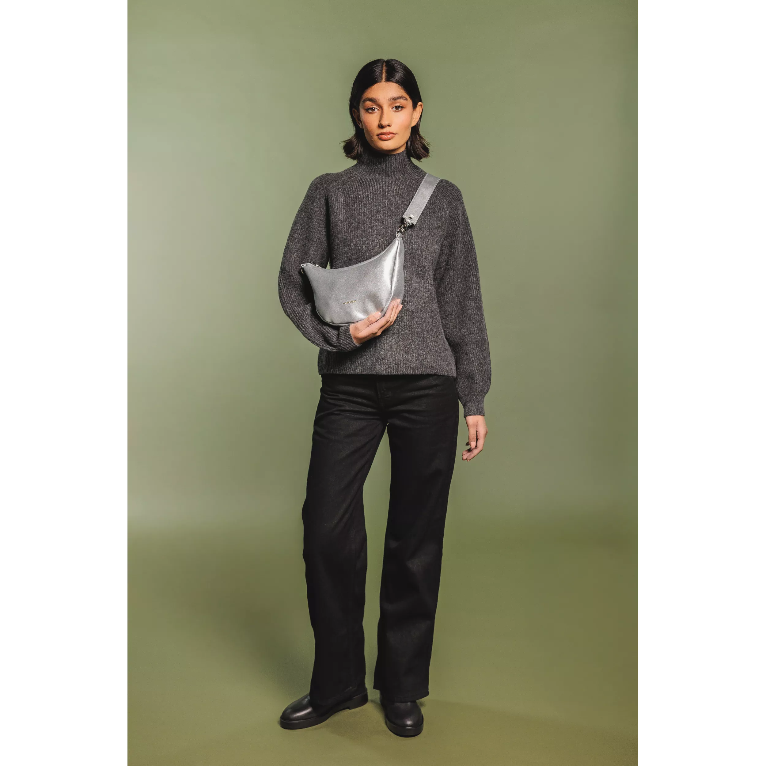 model-(12028-silver-front)-1