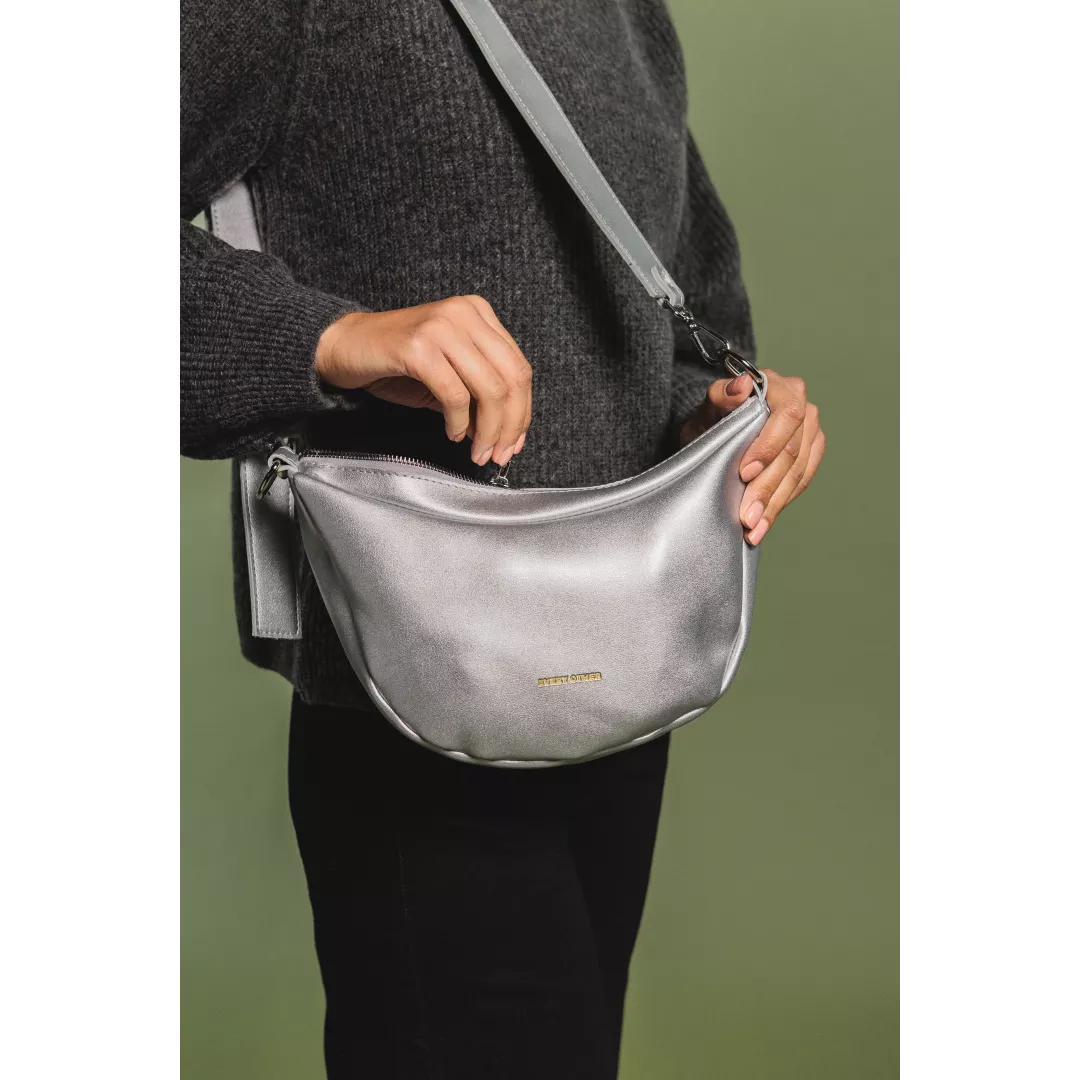 model-(12028-silver-front)-3