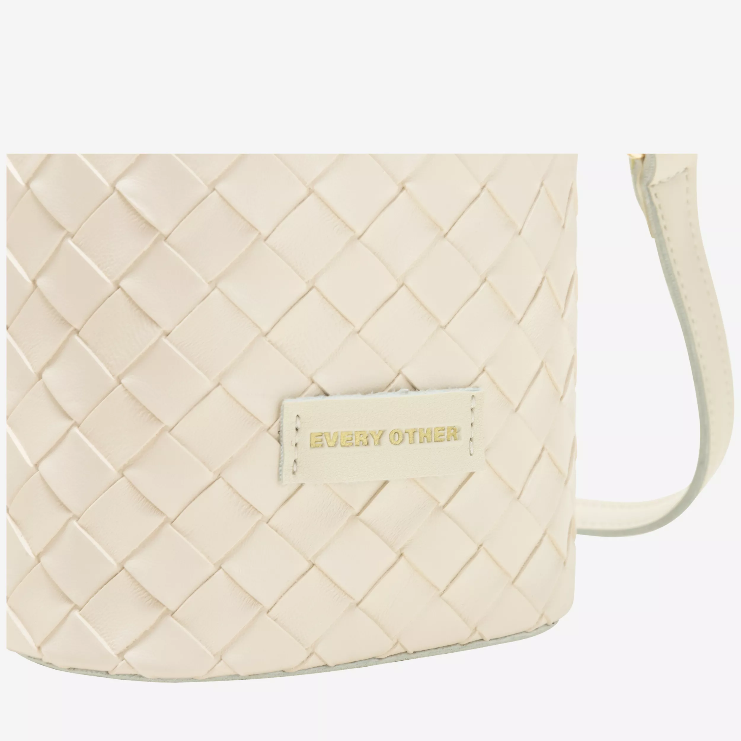 12107-offwhite-detail