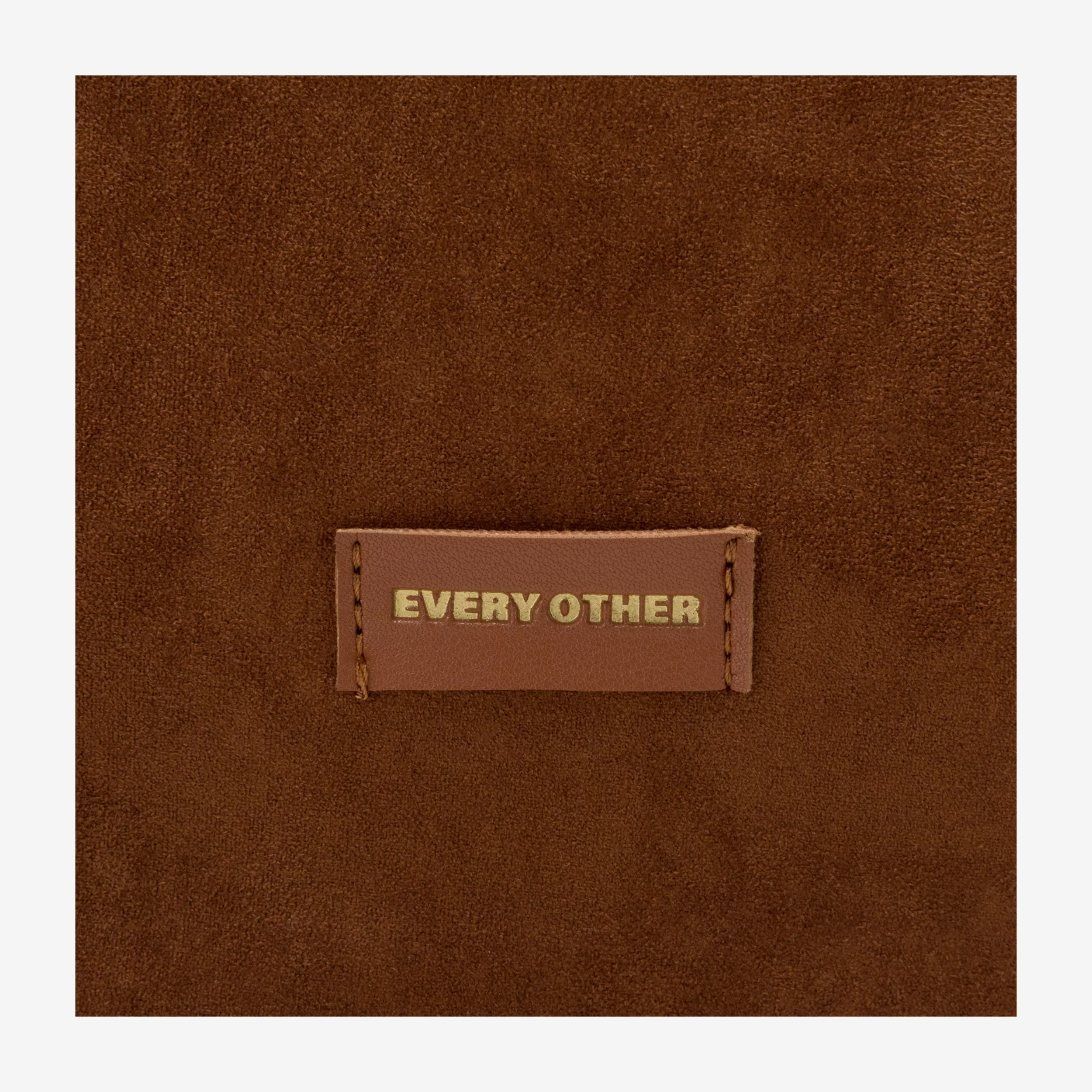 12115-brown-detail-1