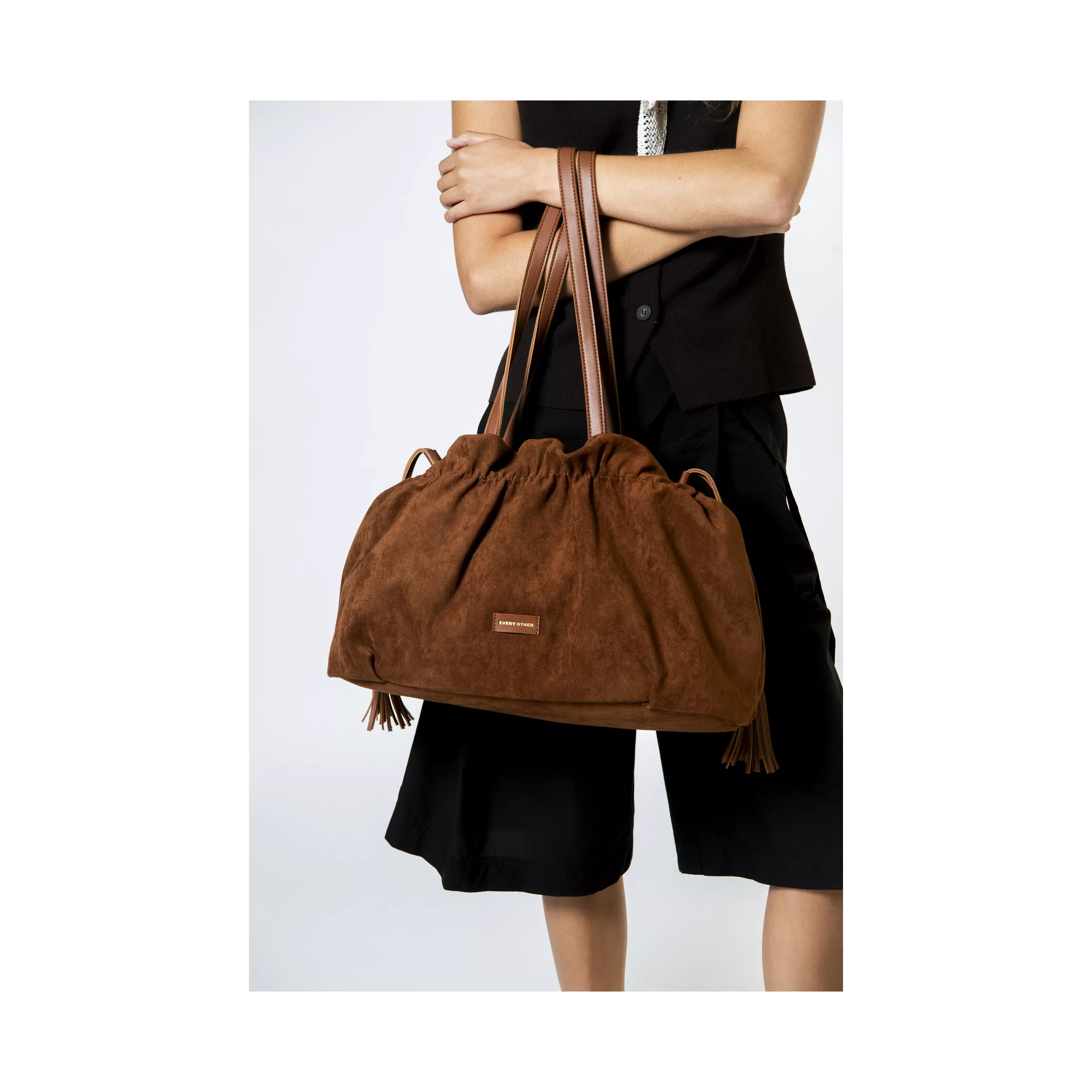 model-(12117-brown-front)-1