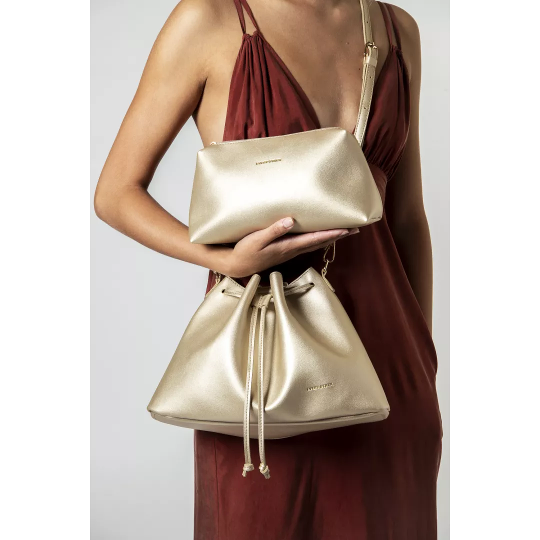 model-(12102-gold-front)