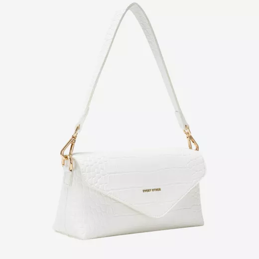 12121-black-front Model