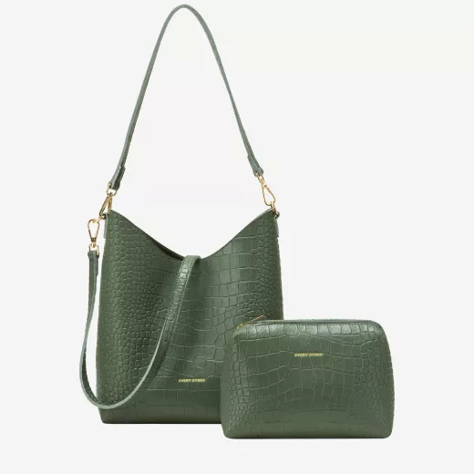 12141-black-front Model