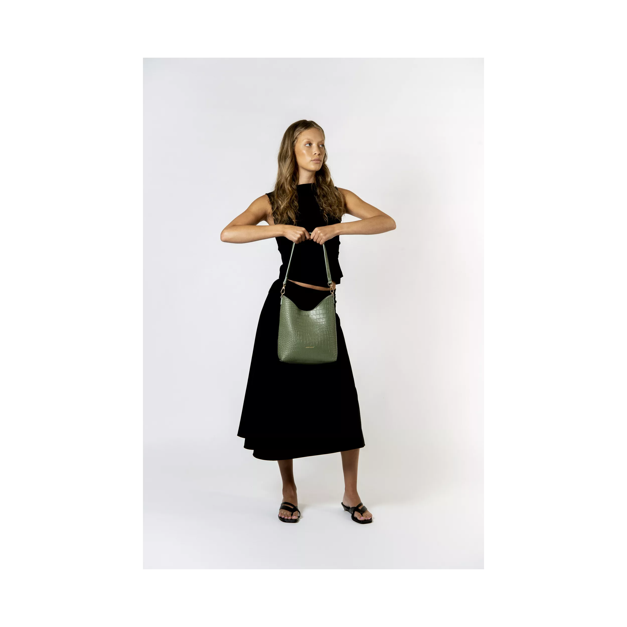 model-(12141-green-front)-2