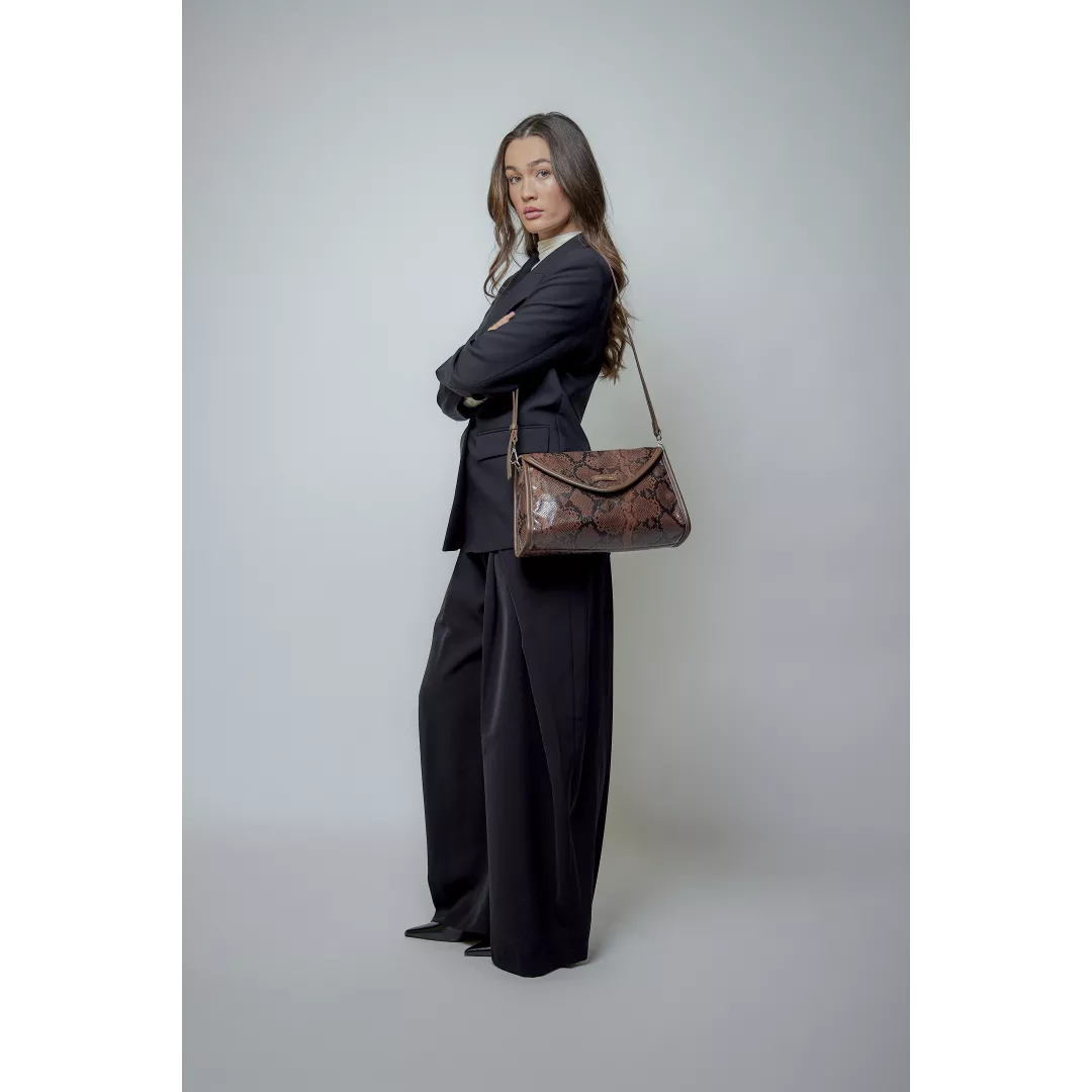 model-(12207-brown-with_strap)
