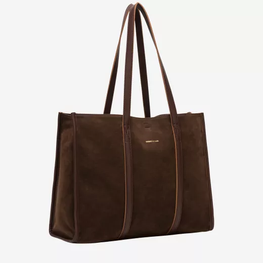12193-brown-front Model