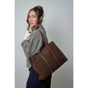model-(12193-brown-front)-1