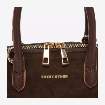 12192-brown-detail