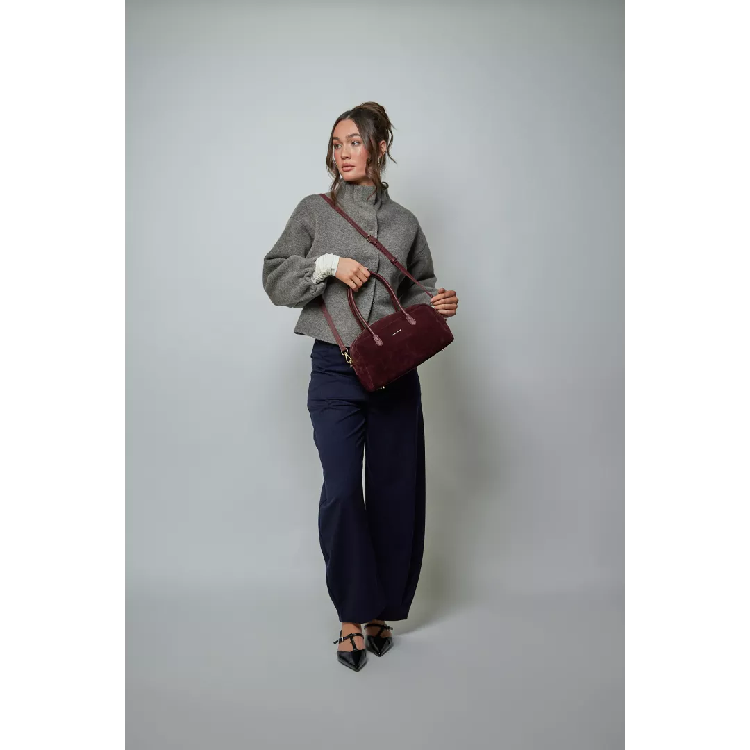 model-(12191-burgundy-with_strap)