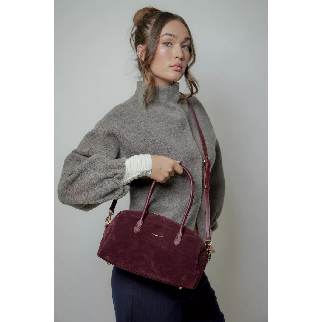 model-(12191-burgundy-with_strap)-1