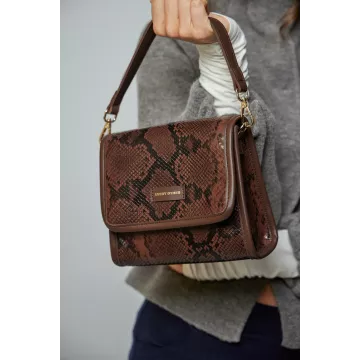 model-(12190-brown-front)-1