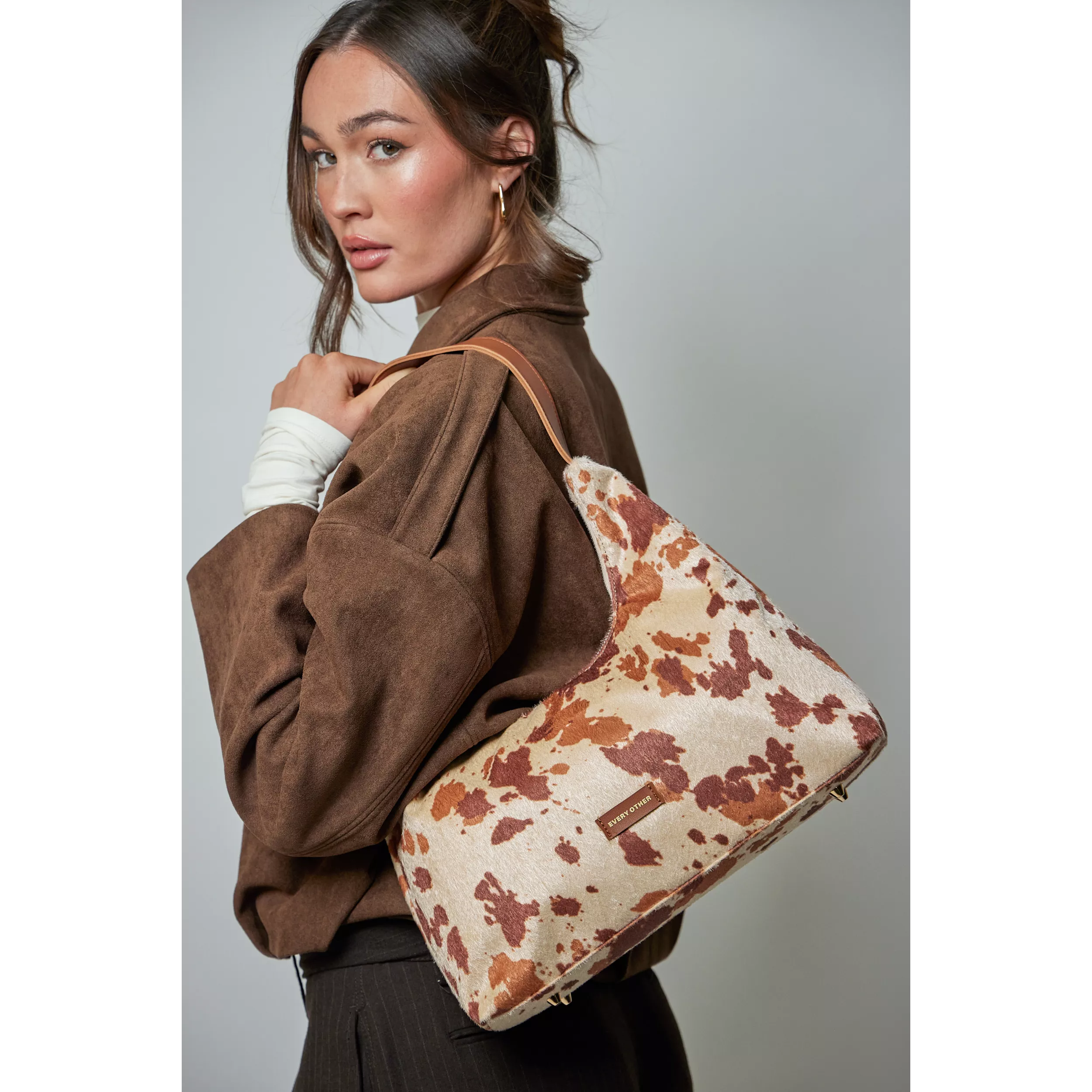 model-(12184-brown-front)-1