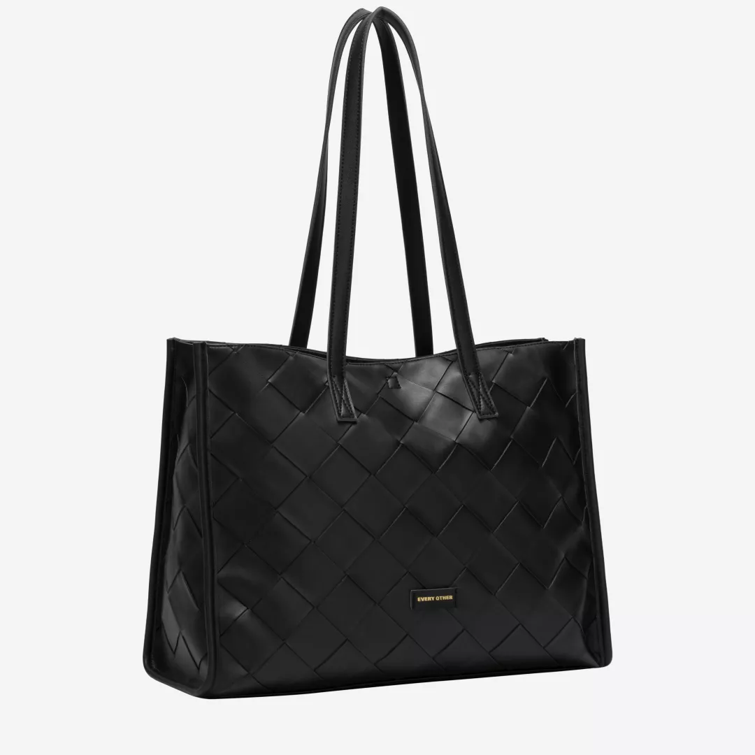 12181-black-side