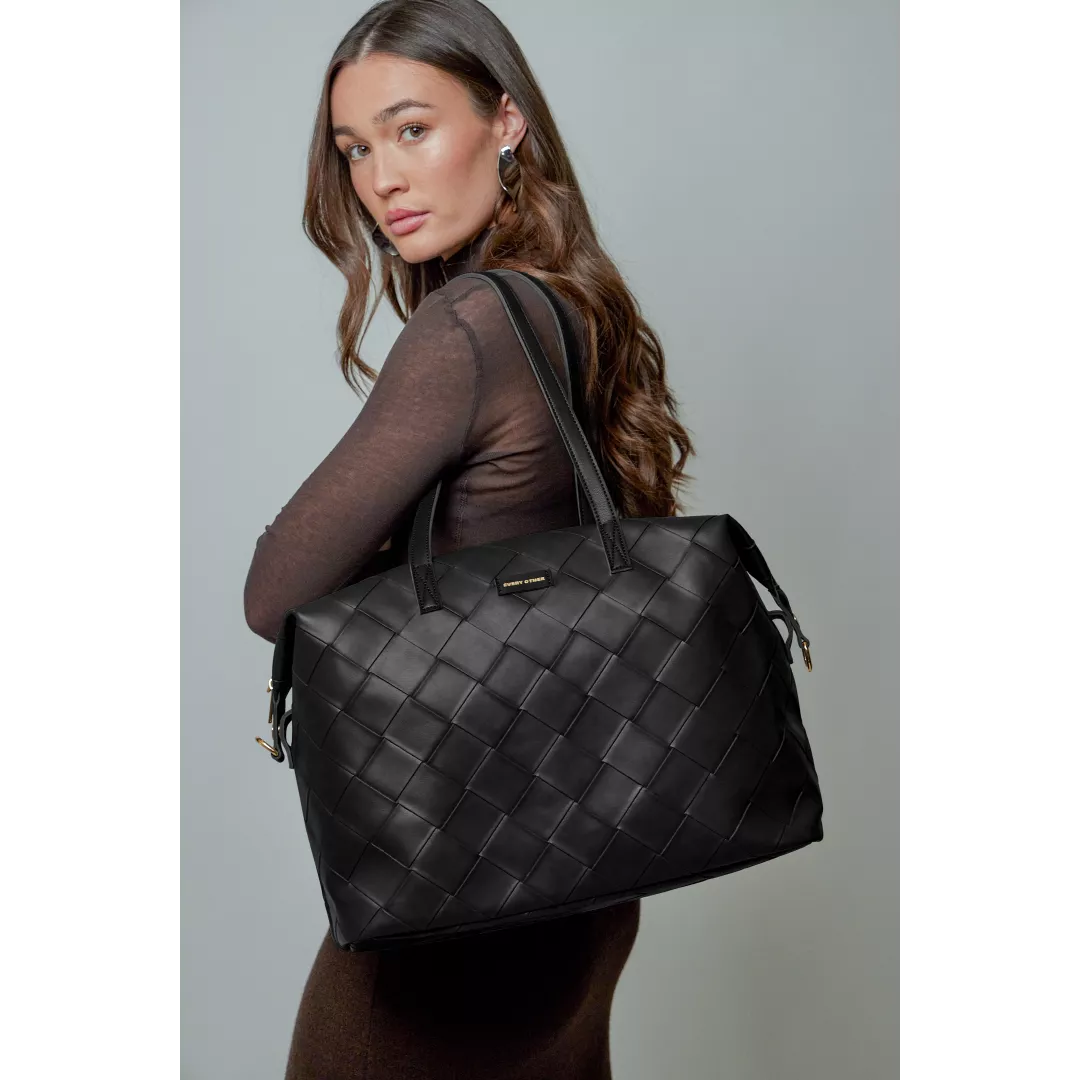 model-(12180-black-front)