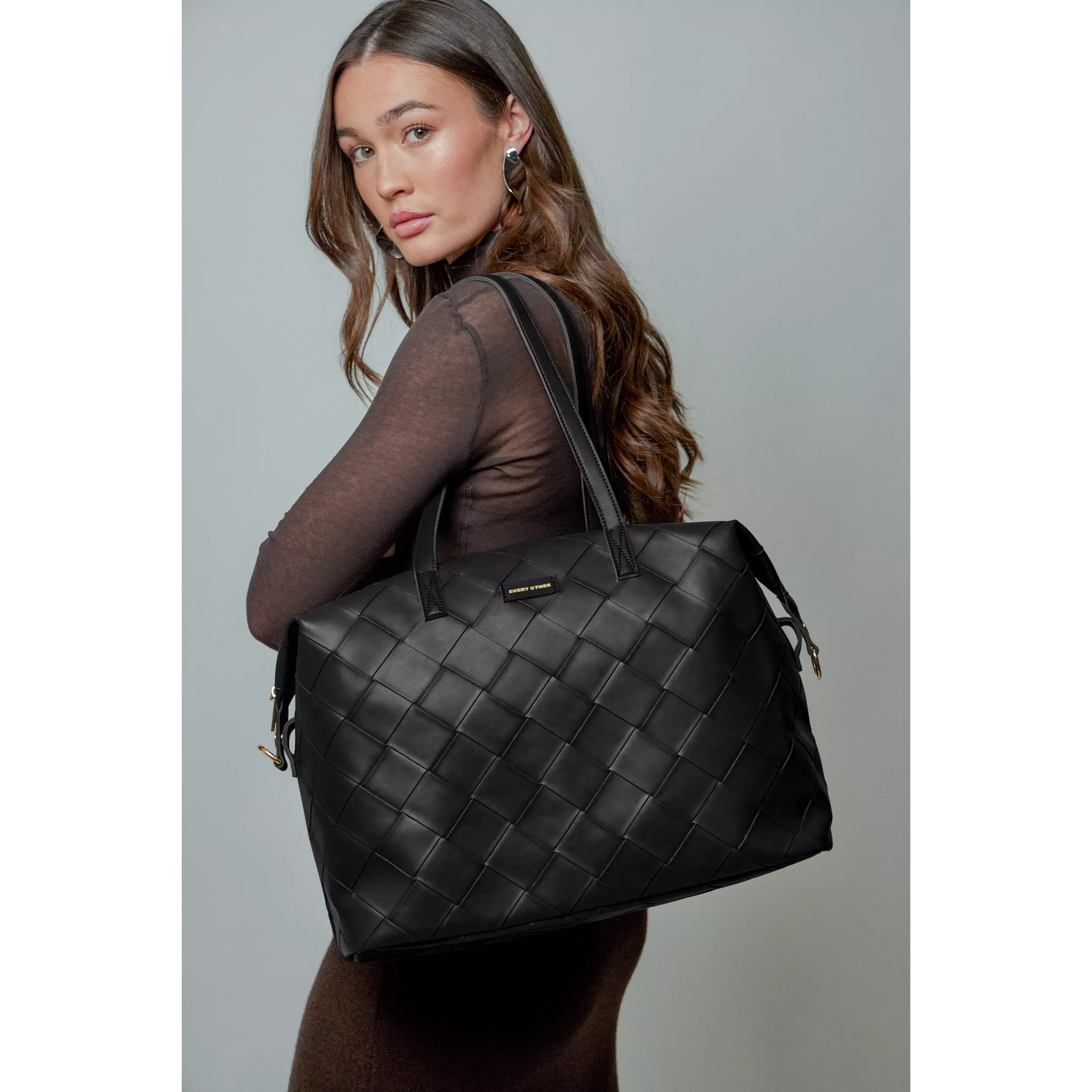 model-(12180-black-front)