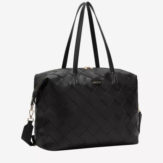 12180-black-front Model