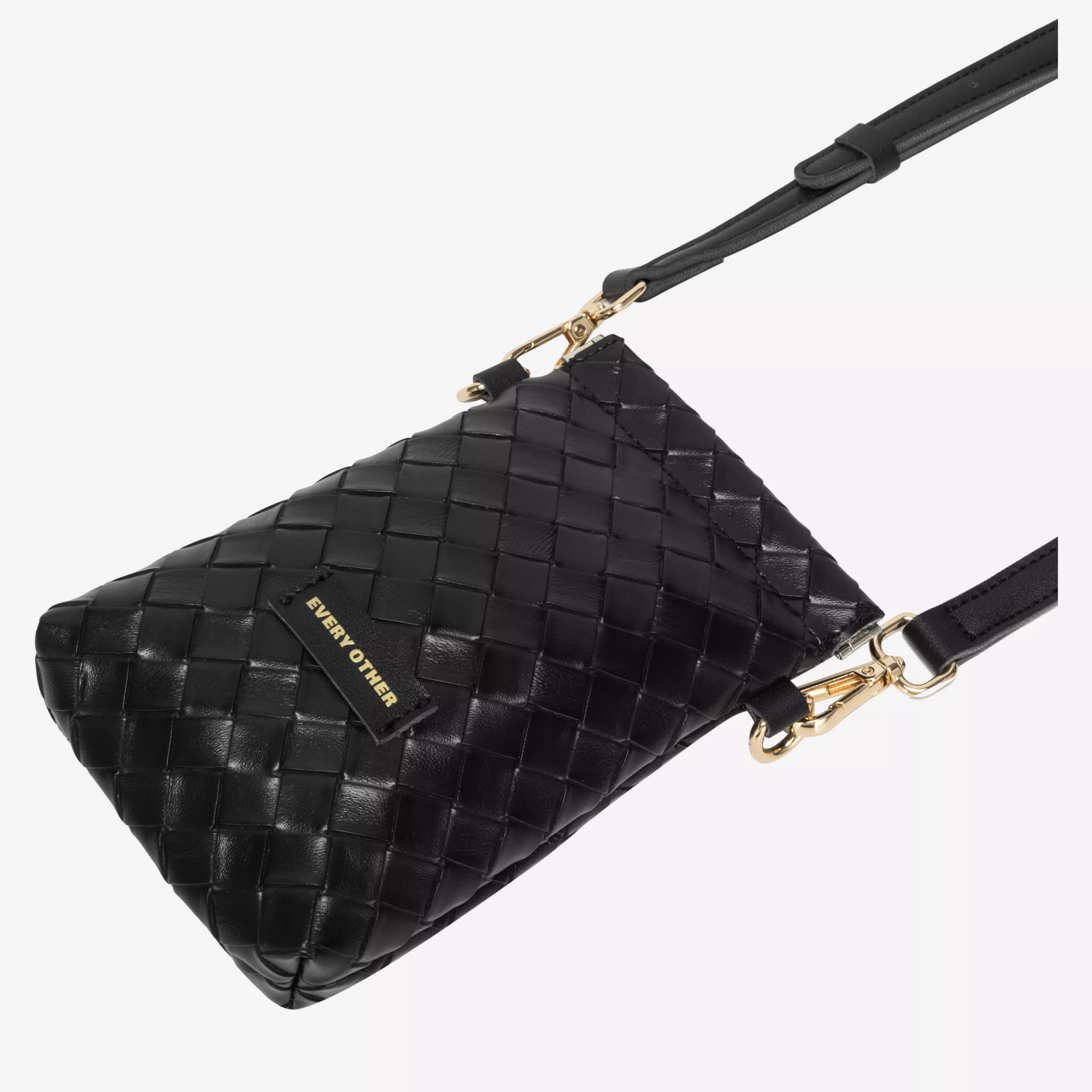 12177-black-detail