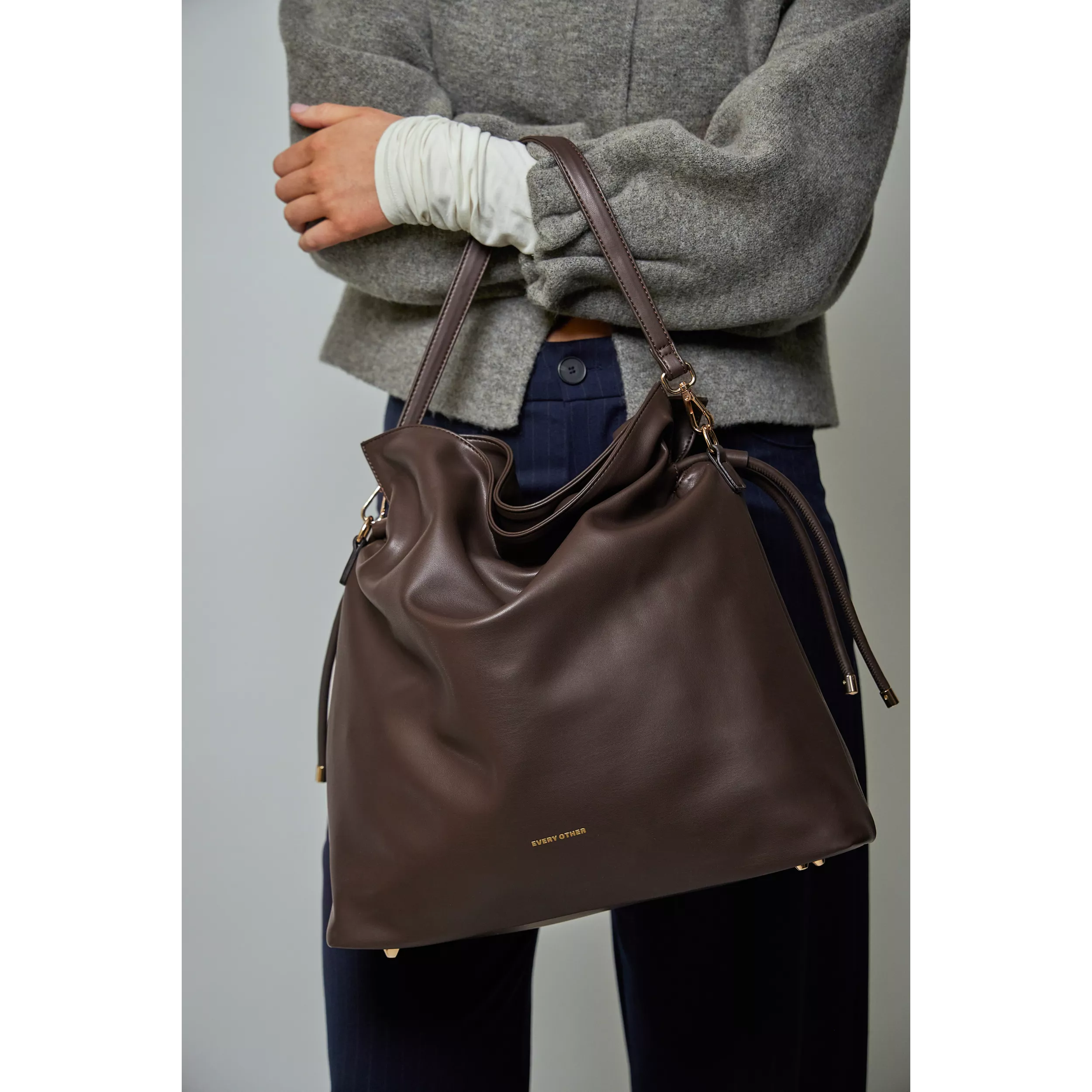 model-(12170-clay-front)-1