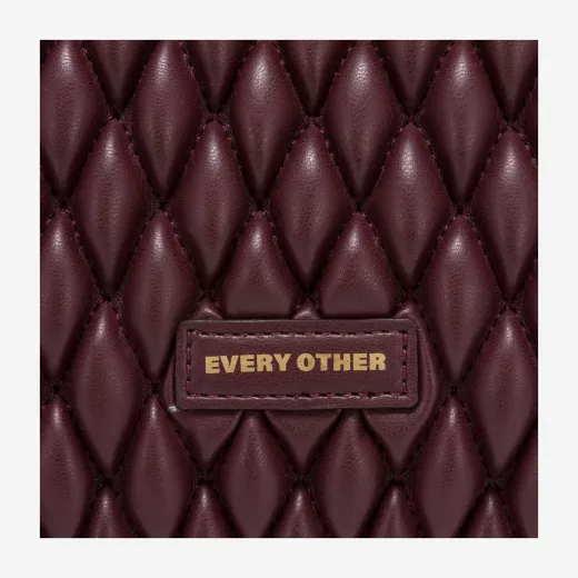 12168-burgundy-front Model