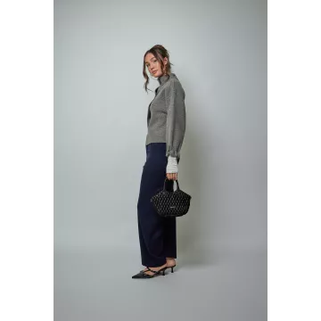 model-(12168-black-front)