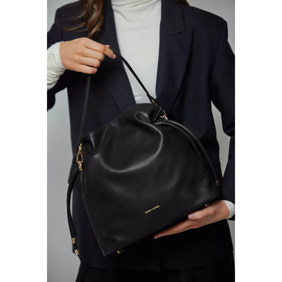 model-(12171-black-front)