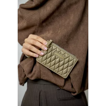 model-(12134-taupe-front)