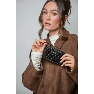 model-(12134-black-front)-1