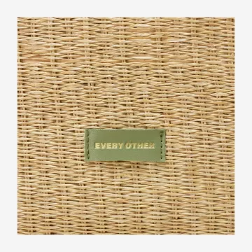 12133-olive-detail