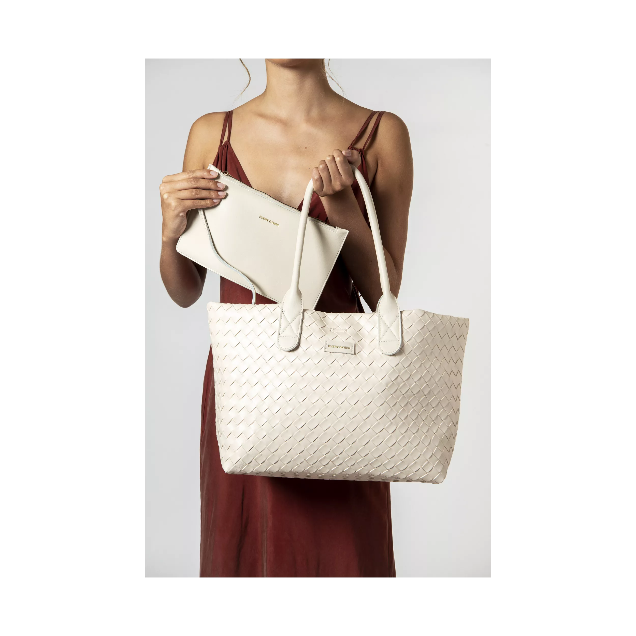 model-(12105-offwhite-front)