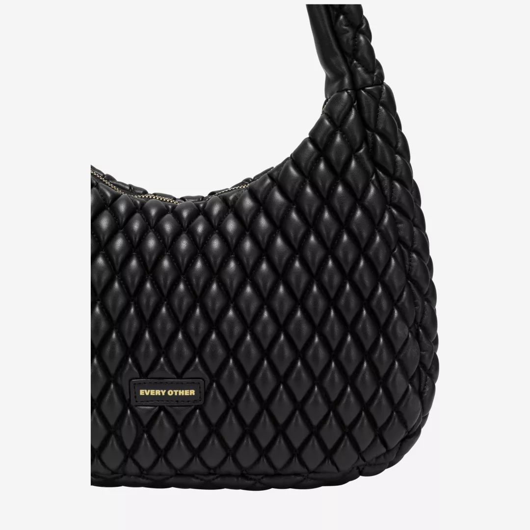 12160-black-detail