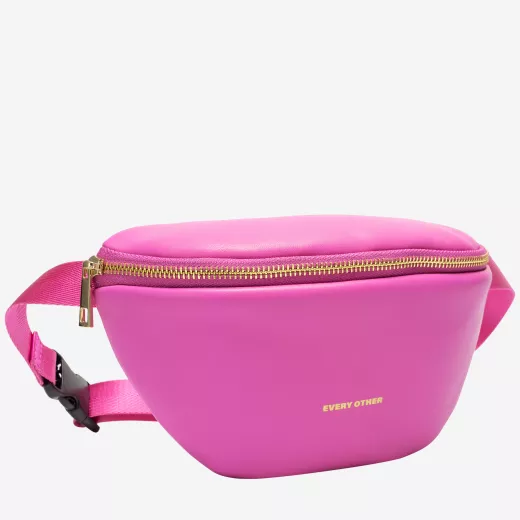 12015-black-front Model