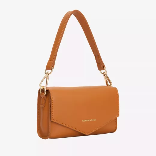 12004-tan-front Model